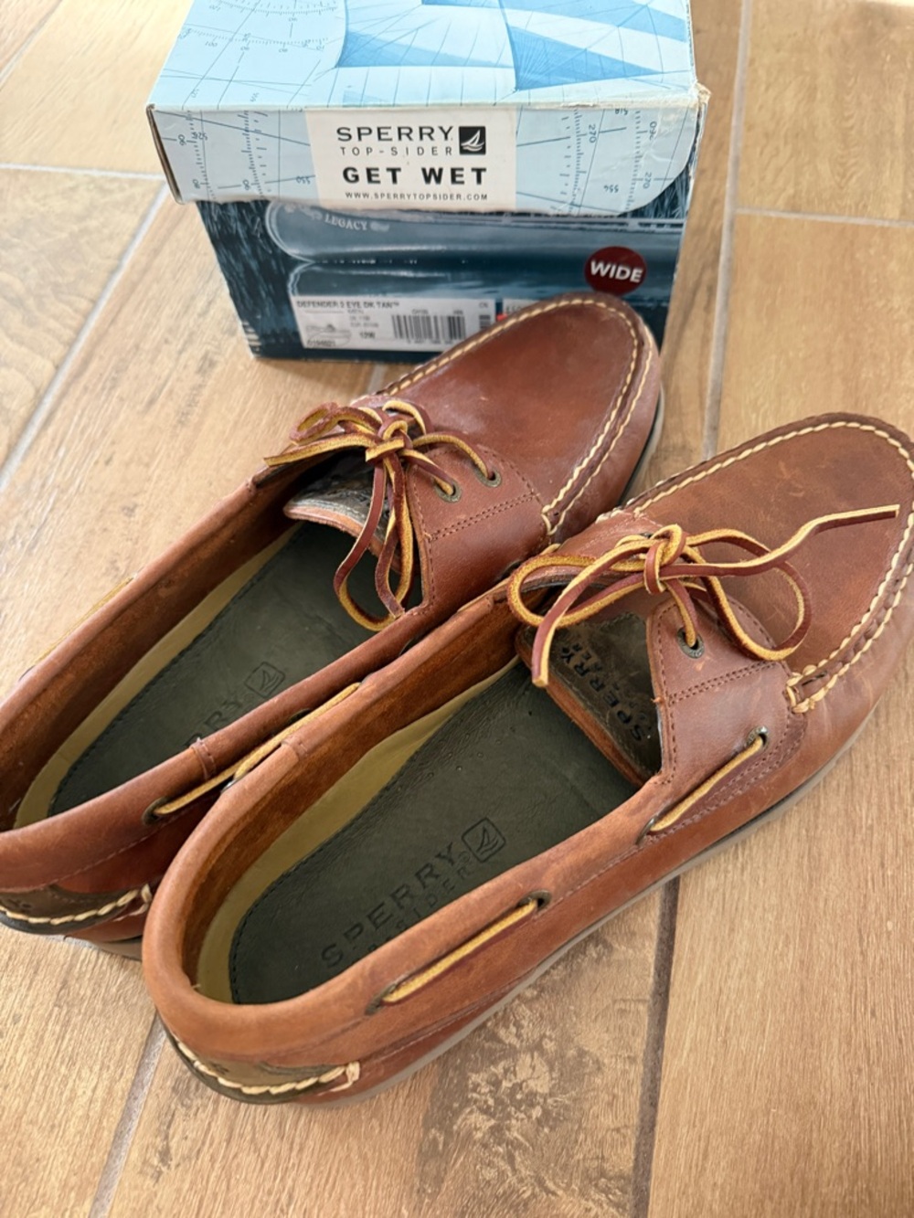 Sperry Men's Brown Leather 2-Eye Boat Shoes - Picture 2 of 5